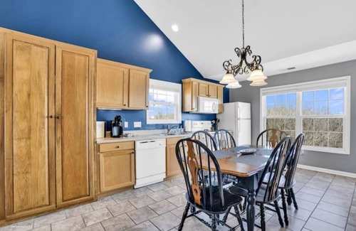 Taylorsville Cottage | Peaceful Cottage Minutes from Lake Access