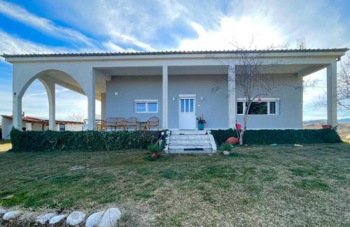 Ampelokipi House | Peaceful cottage with incredible panoramic view