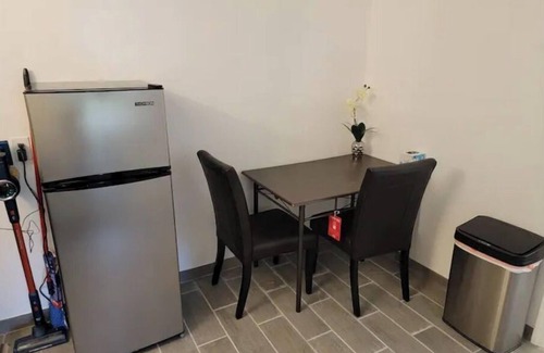 Lancaster House | Peaceful Entire Studio with Full Bath/Kitchenette