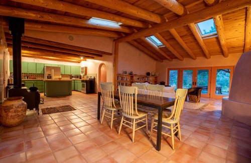 Canones House | Peaceful family/group home with private attached treehouse