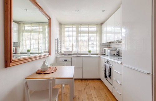 Prince's Apartment | Peaceful Hidden Gem, Heart of South East London