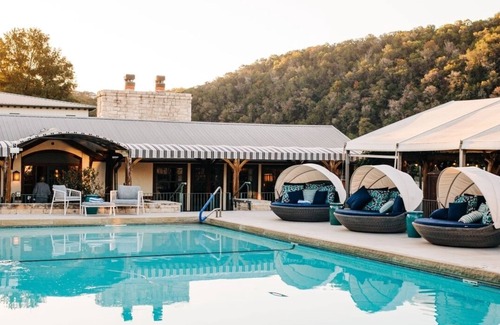 Lake Austin Village Hotel | Peaceful Lakefront Escape, Fitness Classes, Pools & Sauna