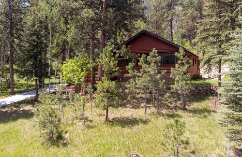 Cascade-Chipita Park House | Peaceful Mtn Cabin; Base Camp for Adventure; Fast WiFi