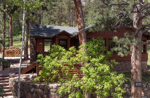 Cascade-Chipita Park House | Peaceful Mtn Cabin; Base Camp for Adventure; Fast WiFi