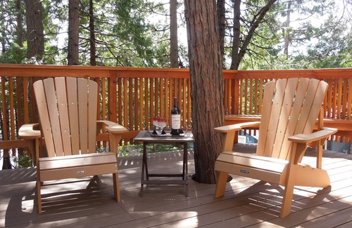 Long Barn Cabin | PEACEFUL MOUNTAIN GETAWAY, WIFI, SAT. T.V., NEAR PINECREST LAKE AND DODGE RIDGE