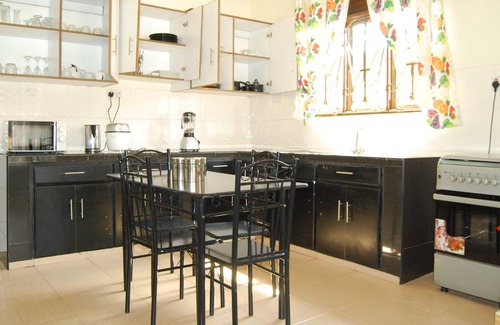 Kampala House | Peaceful private Home away from home