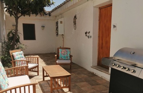 Iznajar House | Peaceful retreat for up to 4 people