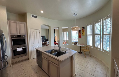 Tanque Verde Resort | Peaceful retreat in luxury home near Mt Lemmon. Spacious and modern.