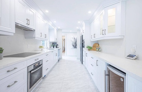 Georgina House | Pearl by Lake Simcoe