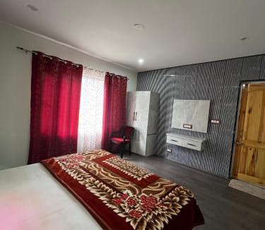 Pahalgam Hotel | Pearl Residency