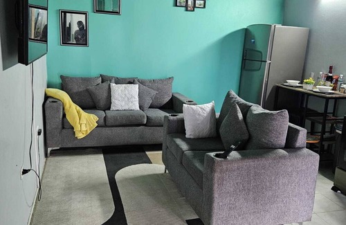 Falmouth House | Pearle Casa- Relaxing, 24hrs Gated Secured Home.