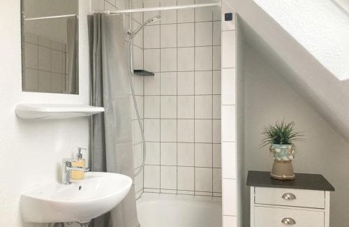 Kleve Apartment | PEARLs - Gemütliches Dachgeschoss-Studio im Zentrum von Kleve