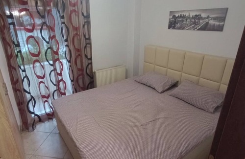 Pylaia-Chortiatis Apartment | ✨ "Pefka apartment - Comfort & Calm close to forest and near the City" ✨