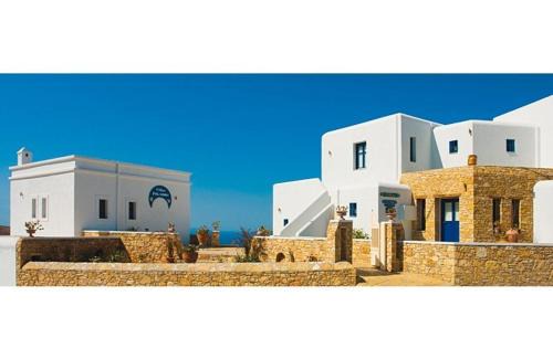 Folegandros Town Villa | Pegados Villas