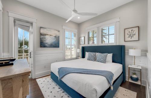 Holiday Isle House | Pelican Pointe At Destin Pointe Resort