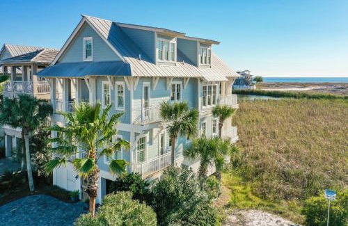 Holiday Isle House | Pelican Pointe At Destin Pointe Resort
