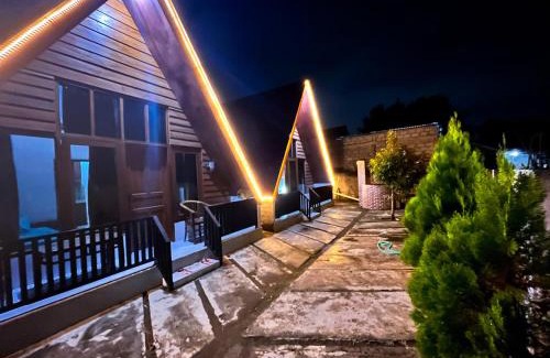 Sewon House | penginapan omah kampung