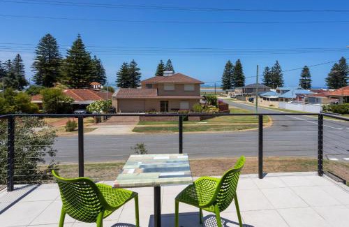Safety Bay House | Penguin by the Bay