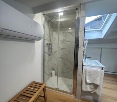 Aviles House | Pensión Serafín