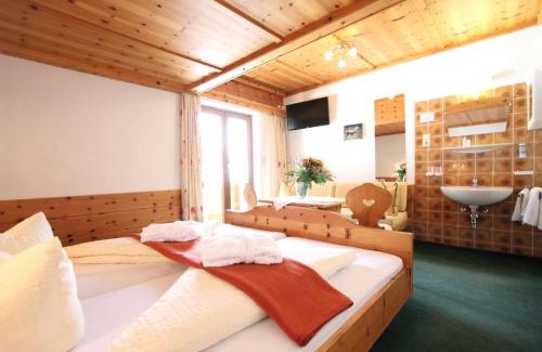 Mandarfen House | Pension Mittagskogel