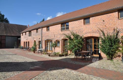 Tangermuende Apartment | Pension Claudia Güldenpfennig