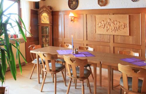Schwenningen Hotel | Pension Weinhaus Unger