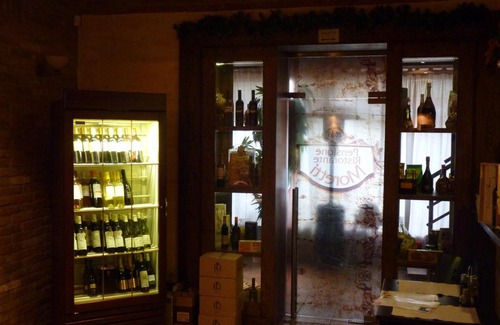 Nitra House | Pensione Ristorante Moretti