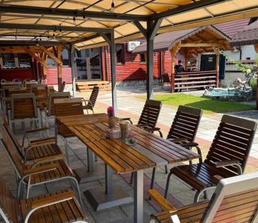 Curtea De Arges House | Pensiune Matrix