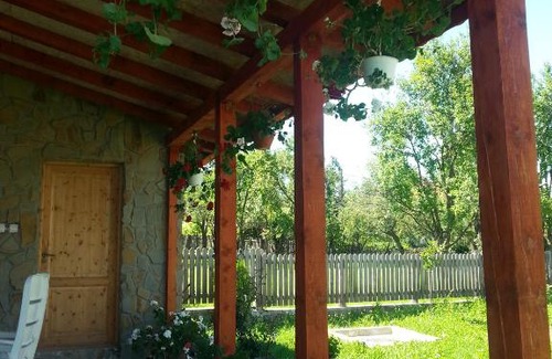 Slamnesti House | Pensiunea Agroturistica Ioana