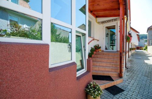 Brasov House | Pensiunea Kronstadt