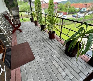 Campulung Hotel | Pensiunea Longocampo