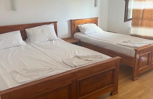 Talmaciu House | Pensiunea Osencuta