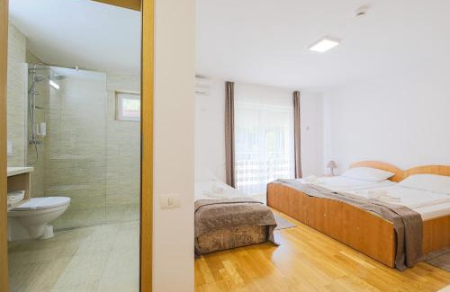 Pojejena House | Pensiunea Petra- Clisura Dunarii