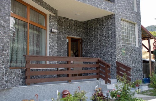 Capatineni-Ungureni House | Pensiunea Ricky