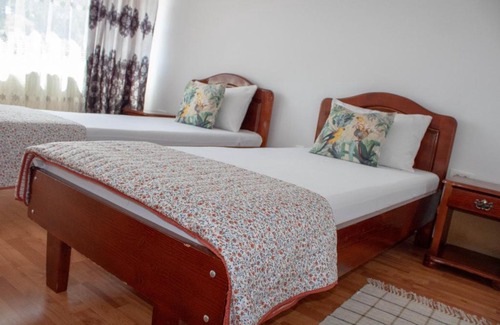 Capatineni-Ungureni House | Pensiunea Ricky