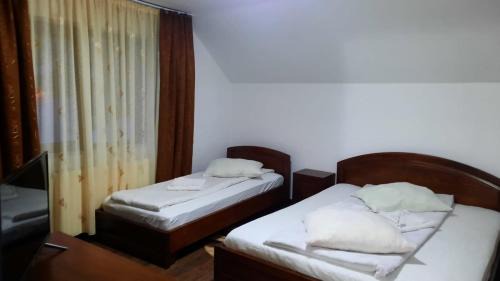 Arieseni House | Pensiunea Valea Galbenei