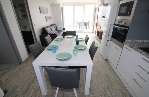 Patio Apartment | Penthouse 2 bed apt, Stunning Sea Views, Air Con