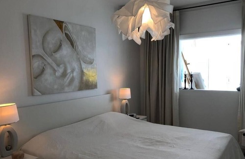 El Arenal Apartment | Penthouse apartment overlooking the Mediterranean Sea and the marina