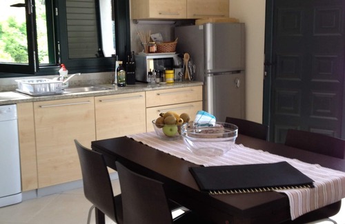 Dobrota Apartment | Penthouse Apartment, Stunning Views, Pool, Private Parking, Wifi
