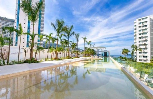 Costa Azul Apartment | Penthouse Armando's Le Club