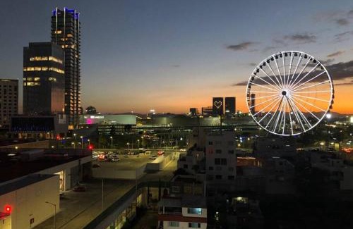 Angelopolis Apartment | Penthouse in front of Estrella de Puebla 16 guest