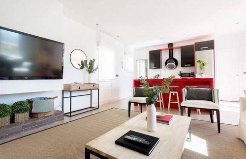 Palos de la Frontera Apartment | Penthouse with terrace in Madrid. Delicias II