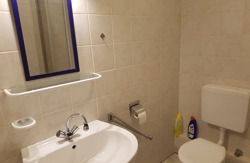 Elberfeld Apartment | Penthouse with view to the Stadthalle