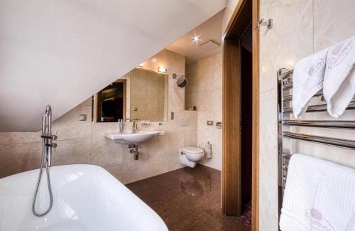 Stara Lubovna House | Penzión Gurmen