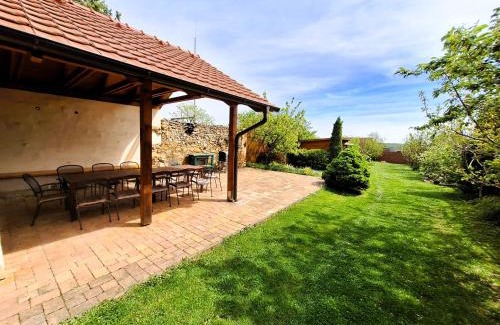 Smolenice House | Penzión Villa Agnes