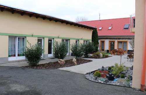 Milovice House | Penzion Kotvas