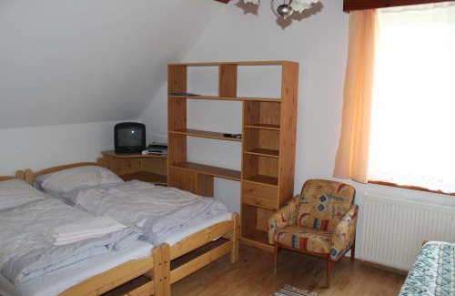 Bedrichov House | Penzion Mühl