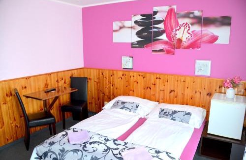 Kubova Hut House | Penzion Pod Boubínem