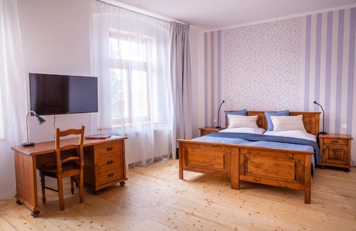 Ceska Lipa House | Penzion U Madony