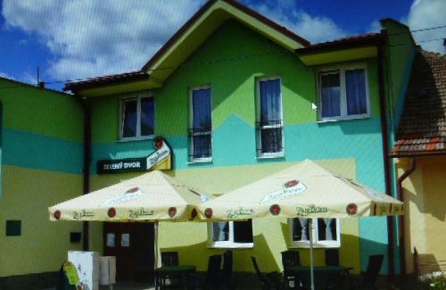 Huncovce House | Penzion Zelený Dvor